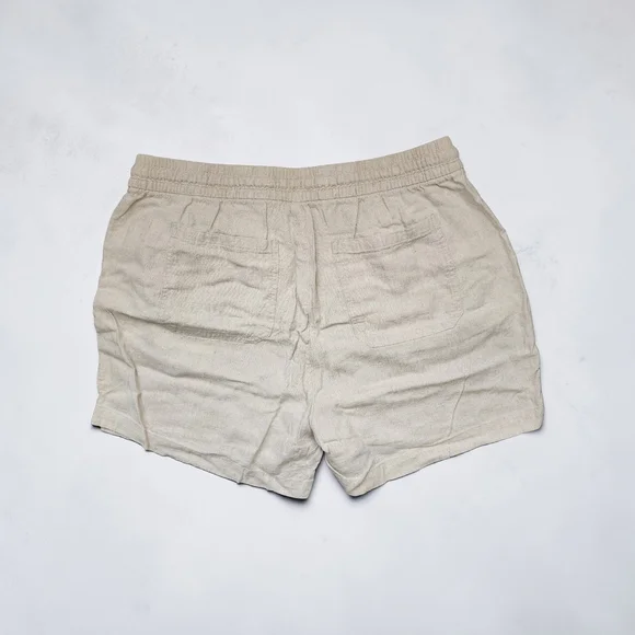 Old Navy Taupe High-Waist Linen-Blend Shorts - Picture 2 of 6